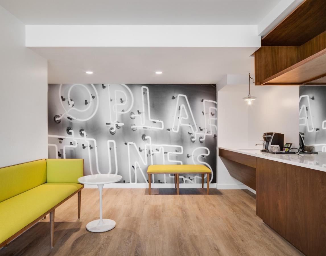 Hotel Indigo - Downtown By Ihg 4*